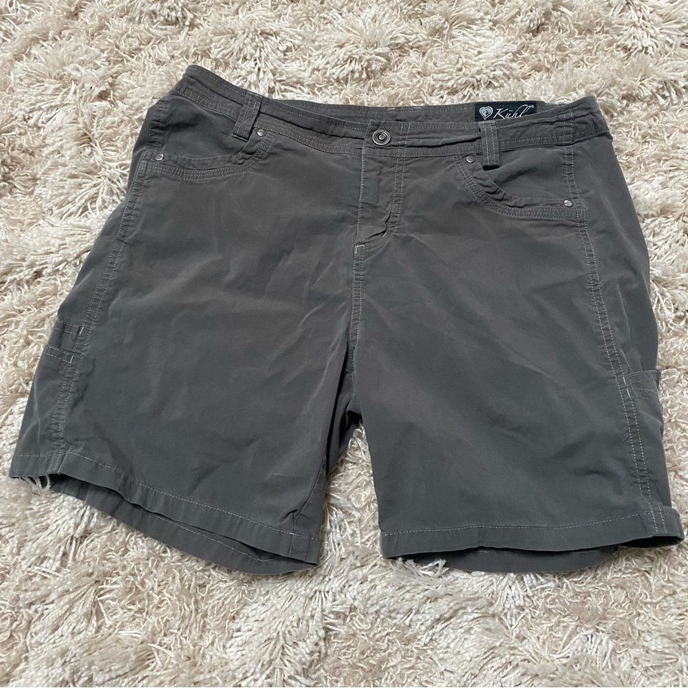 KUHL Mountain Culture Vintage Patina Dye Gray Hiking shorts women’s 12